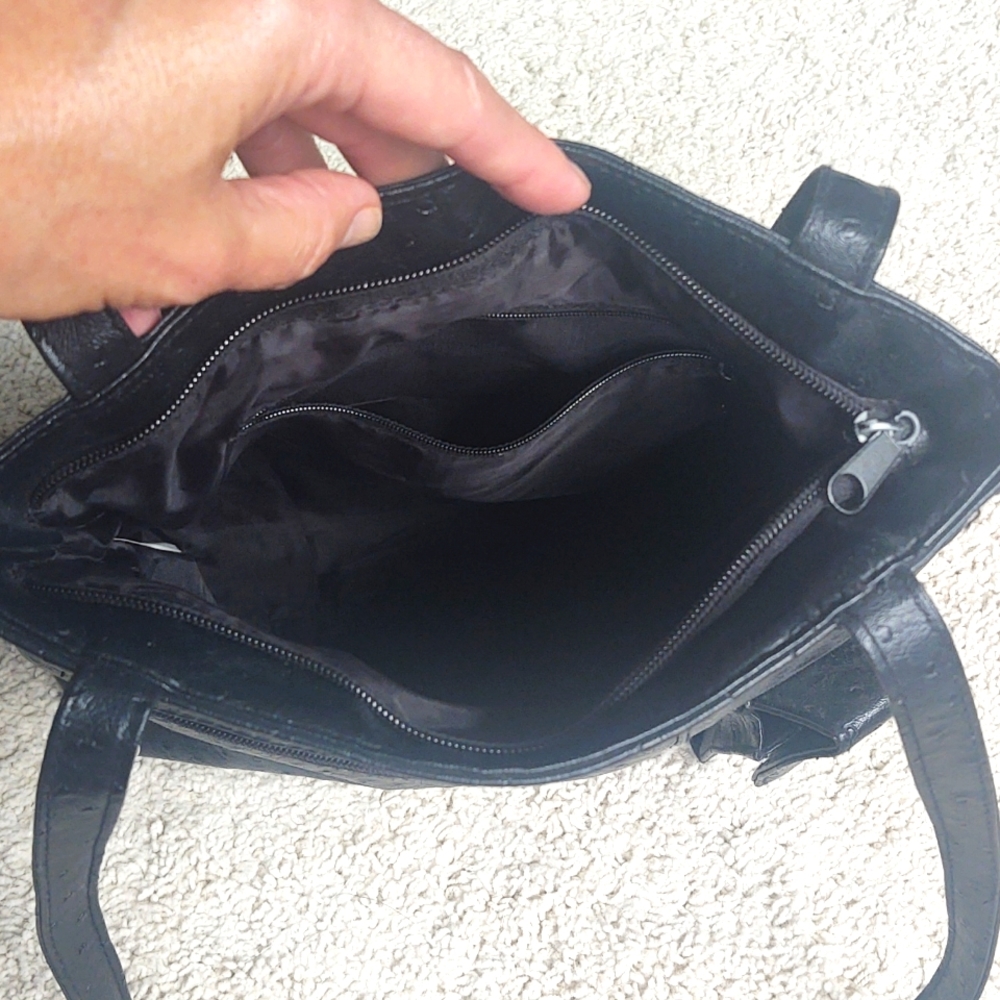 Faux Leather Ostrich Print Handbag - Picture 4 of 7